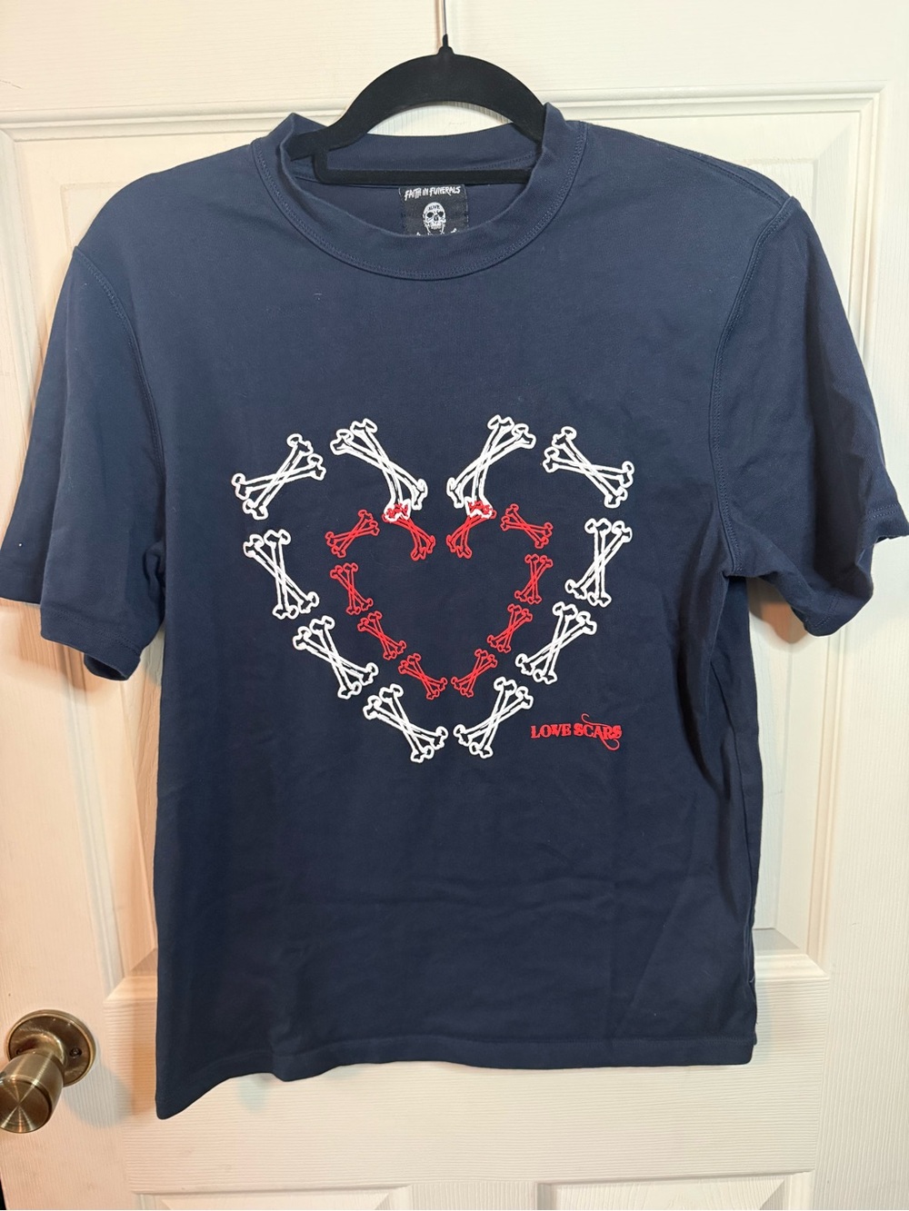 Faith in Funerals Love Scars Bones Heart Men’s Small